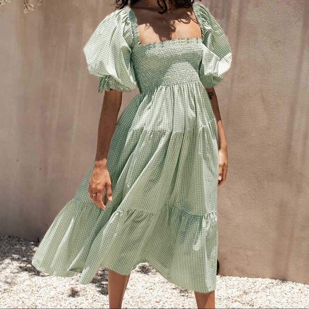 Shirred smocked bodice Midi Dress plaid green